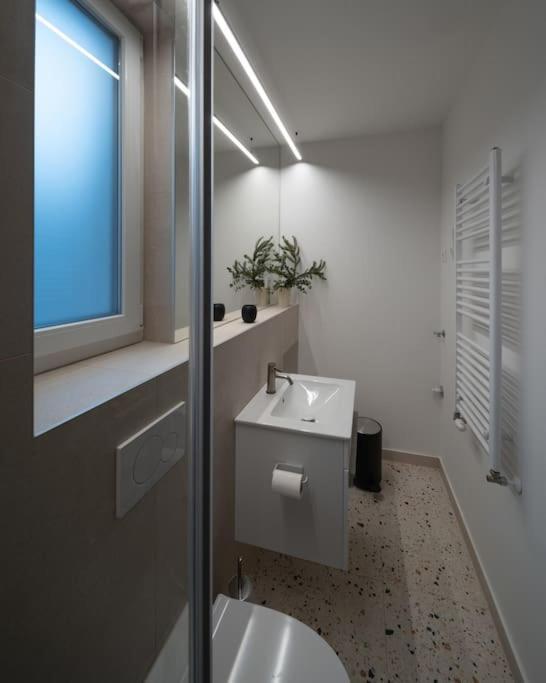Outsidein Lightstudio Apartment Zagreb